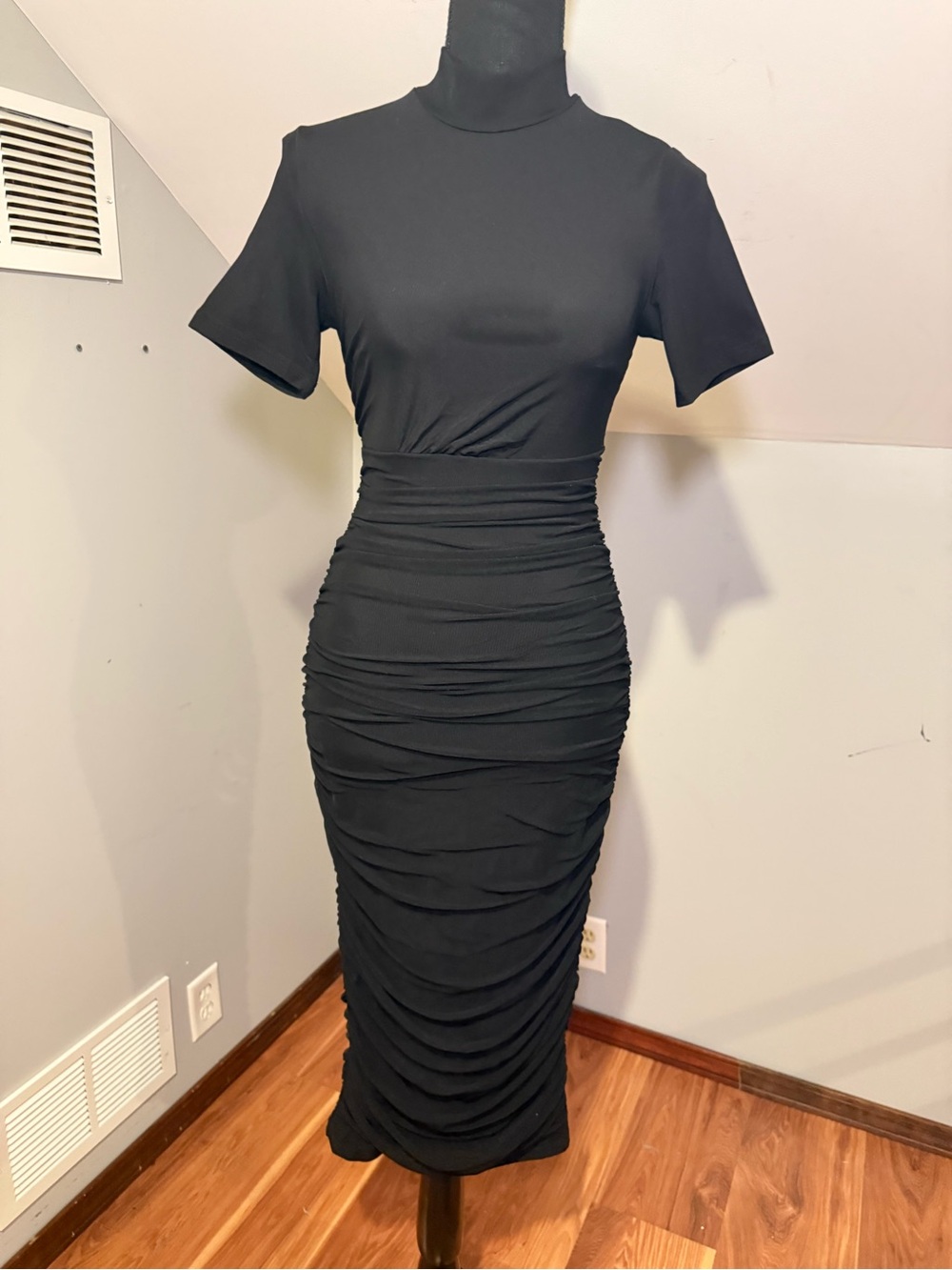Black Ruched Midi Dress - Classic Women's Dress